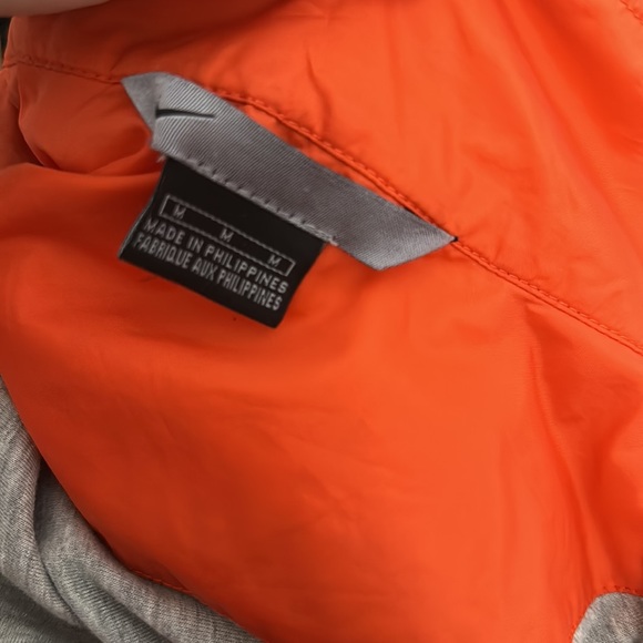 NIKE VINTAGE VIBE WINDBREAKER ORANGE NYLON EMBROIDERED LOGO STREETWEAR UNISEX - Picture 5 of 10